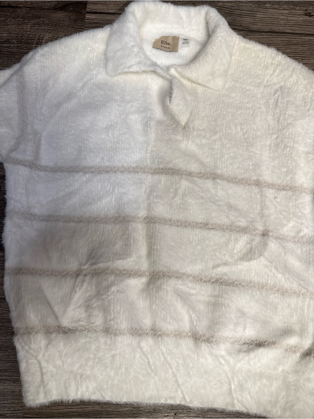 Elie Tahari Cream Fuzzy V‑Neck Collared Pullover - Picture 3 of 6